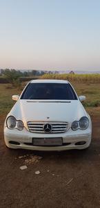 Mercedes-Benz C • 2003 • 80,000 km