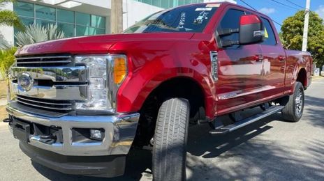 Ford F-250 • 2017 • 90,000 km