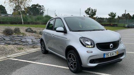 Smart Forfour • 2019 • 18,000 km