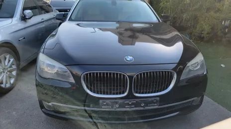 BMW 7 Series • 2012 • 72 km
