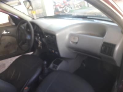 Volkswagen Gol • 1999 • 189,000 km