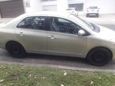 Toyota Yaris • 2007 • 130,000 km