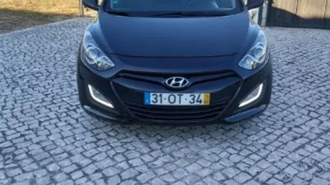 Hyundai i30 • 2014 • 121,000 km