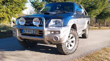 Mitsubishi L200 Pick up • 2005 • 200,000 km