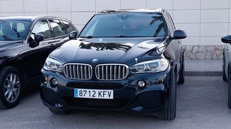 BMW X5 • 2017 • 185,000 km