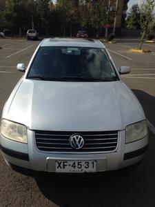 Volkswagen Passat • 2004 • 174,000 km
