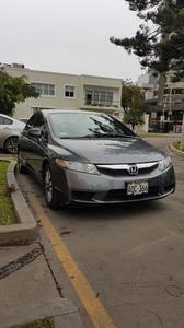 Honda Civic • 2010 • 84,500 km