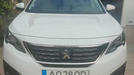 Peugeot 5008 • 2017 • 88,000 km