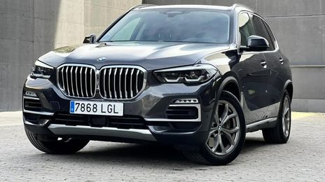 BMW X5 • 2020 • 98,000 km