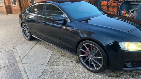 Audi A5 Sportback • 2011 • 158,000 km