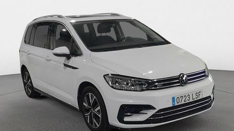 Volkswagen Touran • 2021 • 52,948 km