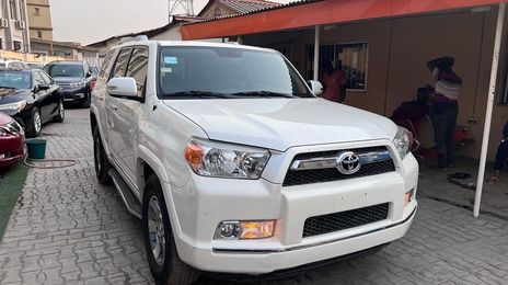 Toyota 4Runner • 2016 • 50,000 km