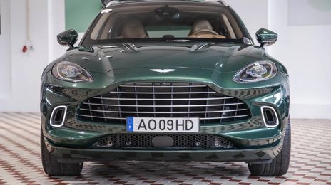 Aston Martin DBX • 2022 • 20,000 km