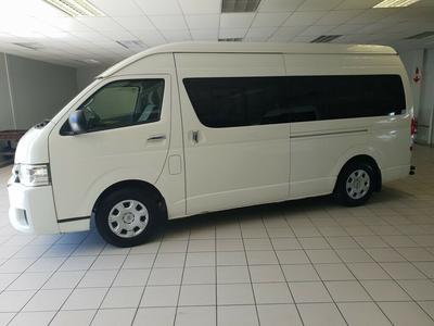 Toyota Hilux • 2016 • 12,100 km