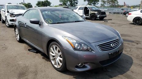 Infiniti G Convertible • 2013 • 10,000 mi