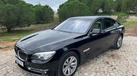 BMW 7 • 2013 • 130,000 km
