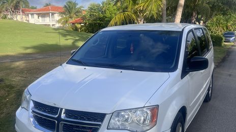 Dodge Caravan • 2016 • 180,000 mi