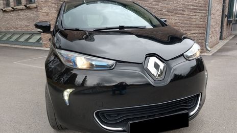 Renault Zoé • 2017 • 80,000 km
