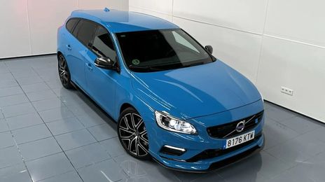 Volvo V60 • 2019 • 41,000 km