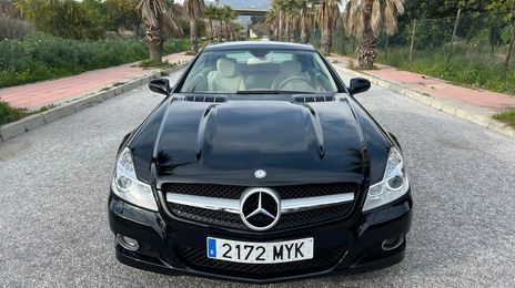 Mercedes-Benz SL-Class • 2009 • 48,000 km