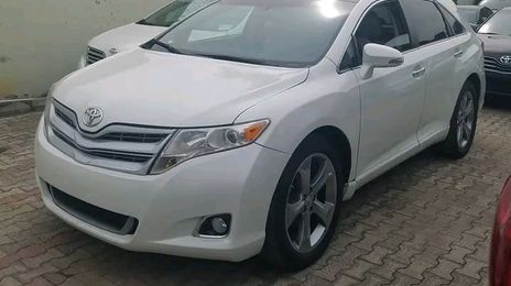 Toyota Venza • 2017 • 50,000 km