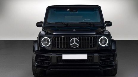 Mercedes-Benz AMG GT • 2021 • 60,000 km