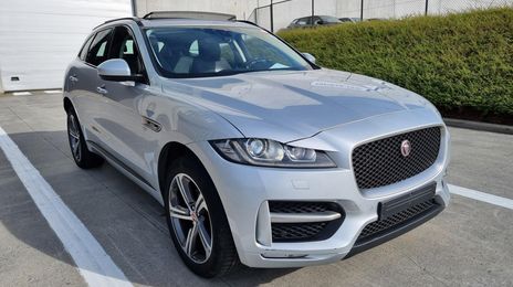 Jaguar F-Pace • 2018 • 172,000 km