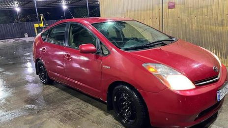 Toyota Prius • 2008 • 350,000 km