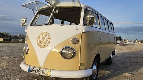 Volkswagen T5 Transporter Shuttle • 1969 • 120,000 km