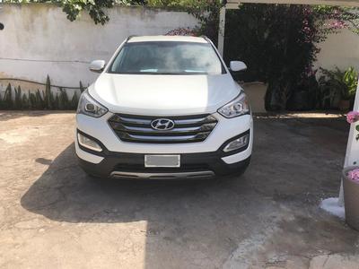 Hyundai Santa Fe • 2015 • 50,038 km