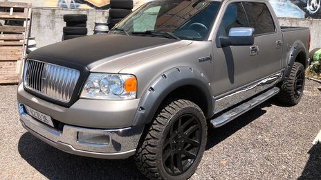 Lincoln Lido • 2006 • 20,000 km