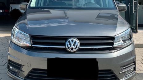 Volkswagen Caddy • 2020 • 90,000 km