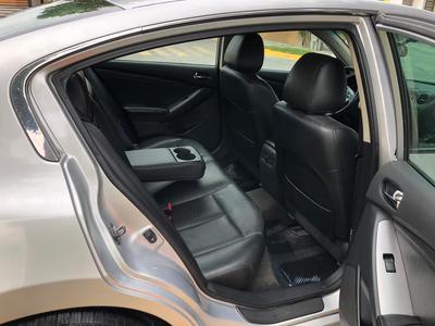 Nissan Altima • 2007 • 132,000 km