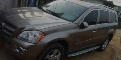 Mercedes-Benz GL • 2007 • 178,100 km