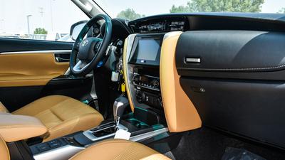 Toyota Fortuner • 2020 • 10 km