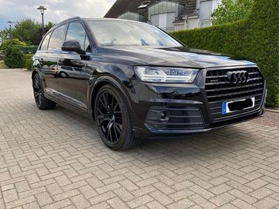 Audi  • 2017 • 60,050 km