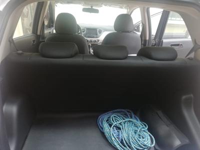 Hyundai i10 • 2019 • 27,700 km