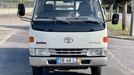 Toyota Dyna • 1998 • 120,000 km