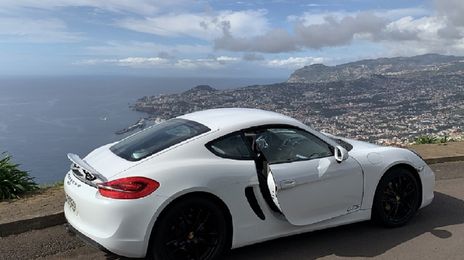 Porsche Cayman • 2013 • 97,200 km