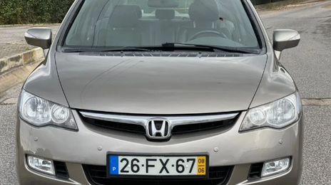Honda Civic • 2008 • 112,000 km