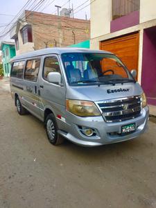 Foton View • 2011 • 10 km