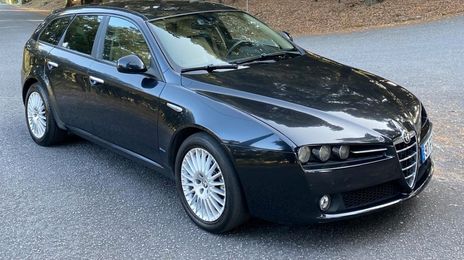 Alfa Romeo 159 • 2008 • 219,000 km