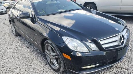 Mercedes-Benz E • 2012 • 9 km