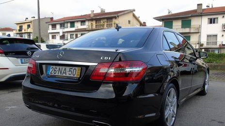 Mercedes-Benz E • 2012 • 240,211 km