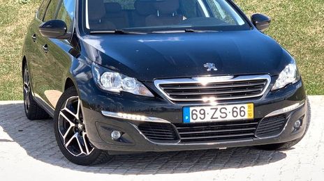 Peugeot 308 • 2013 • 241,999 km