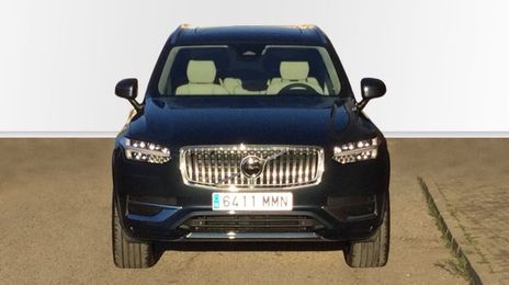Volvo XC90 • 2023 • 12,000 km