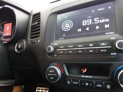 Kia Rio sedan • 2016 • 147,000 km