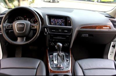 Audi Q5 • 2012 • 75,000 km