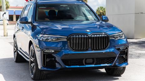 BMW X7 • 2022 • 21,172 km