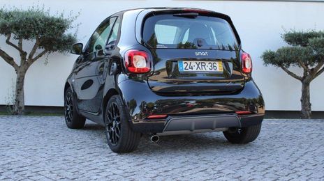 Smart fortwo • 2019 • 19,000 km